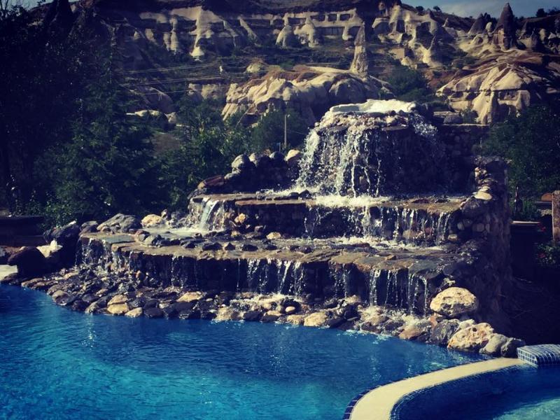 Holiday Cave Hotel 格雷梅 外观 照片