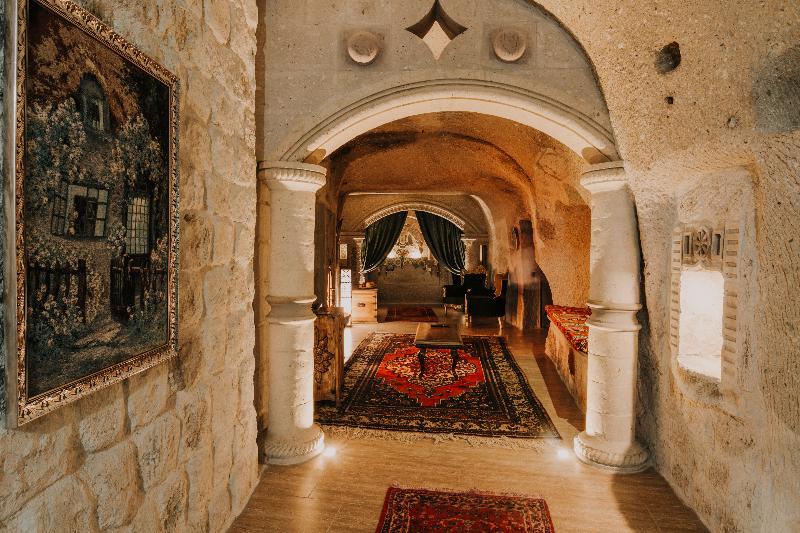 Holiday Cave Hotel 格雷梅 外观 照片