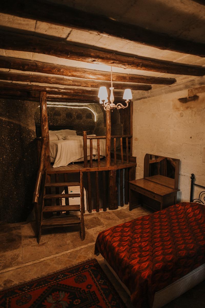 Holiday Cave Hotel 格雷梅 外观 照片