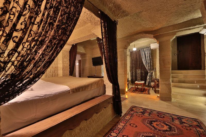 Holiday Cave Hotel 格雷梅 外观 照片