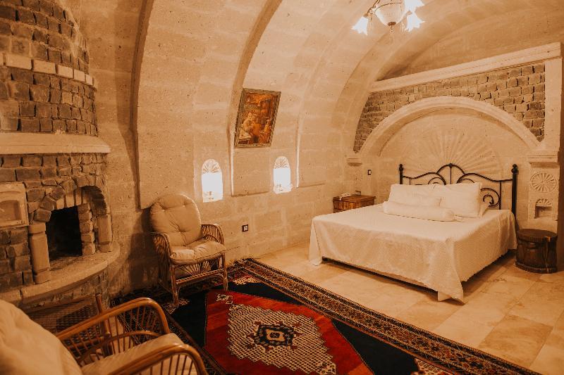 Holiday Cave Hotel 格雷梅 外观 照片