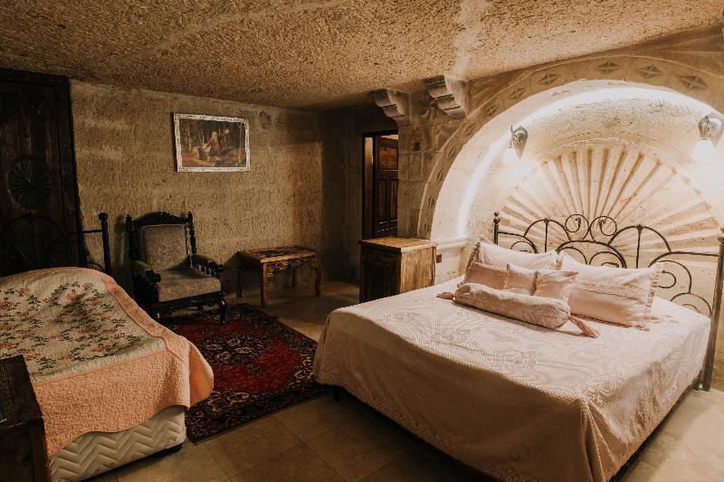 Holiday Cave Hotel 格雷梅 外观 照片